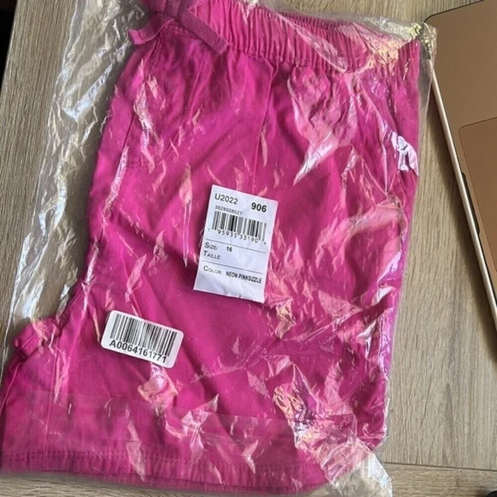 The Children's Place Single Girls Twill Pull on Shorts.